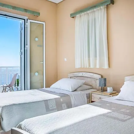 فيلة Sleeps 4 Pool Air Con Wifi